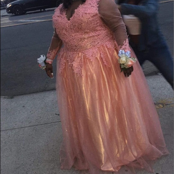 Plus size prom dress - Picture 5 of 5